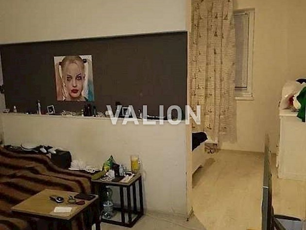 Продаж 1-к квартири просп. Алішера Навої 69