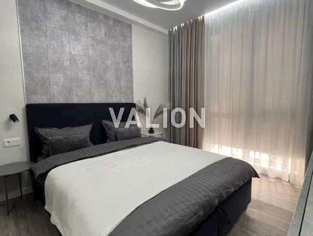 Продажа 3-к квартиры ул. Михаила Максимовича 24а