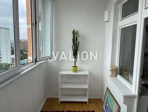 Продаж 3-кімнатної квартири на вул.Лєскова, 1а