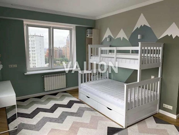 Продаж 3-кімнатної квартири на вул.Лєскова, 1а