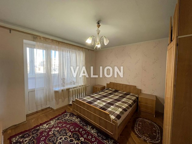 БЕЗ %. Продаю простору 3 кімнатну квартиру за адресою вул. Ушинського, 25а, Солом’янський район.