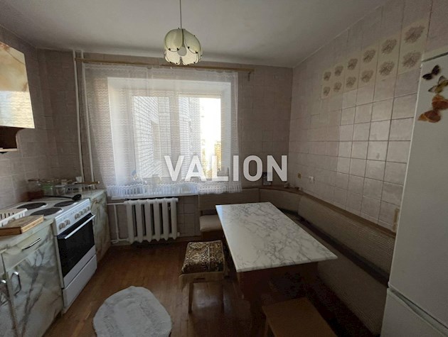 БЕЗ %. Продаю простору 3 кімнатну квартиру за адресою вул. Ушинського, 25а, Солом’янський район.