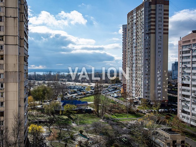 Продажа 2к квартиры с ремонтом по ул. Вишняковская 5 (Дарницкий р-н Левый берег)