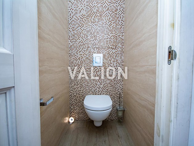 Продажа 2к квартиры с ремонтом по ул. Вишняковская 5 (Дарницкий р-н Левый берег)