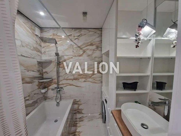 Продажа 2-к квартиры ул. Сергея Данченко 1