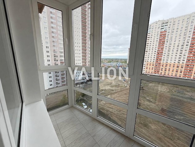 Продажа 1-комнатной квартиры 37 м² в ЖК «Патриотика», ул. Софии Русовой, 7Г. До метро Позняки и Осокорки — 7 минут пешком.