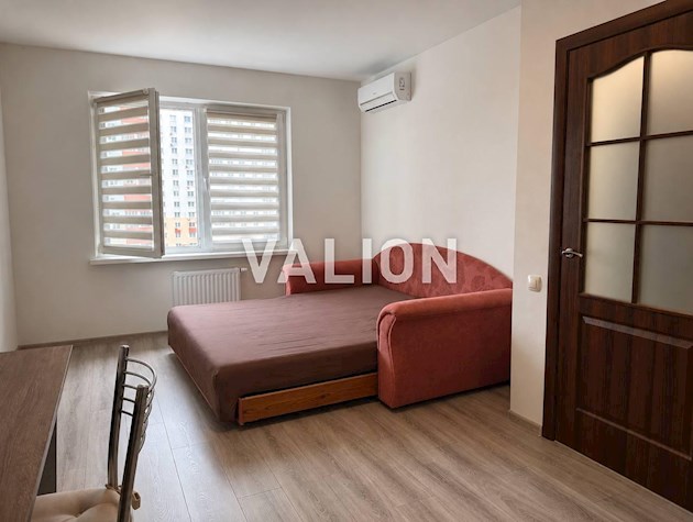 Продажа 1-комнатной квартиры 37 м² в ЖК «Патриотика», ул. Софии Русовой, 7Г. До метро Позняки и Осокорки — 7 минут пешком.