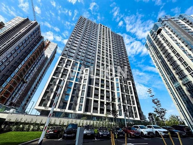 Продажа 2-к квартиры ул. Андрея Верхосмотра 30.