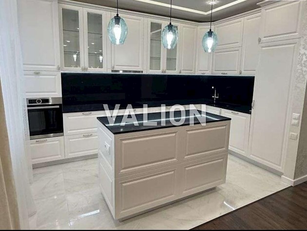 Продажа 5-к квартиры ул. Шелуденко 1a