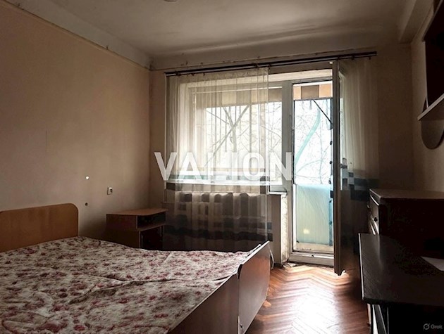 Продажа 1 ком. квартиры в жилом состоянии, 2 этаж, ул. Межевая, 19б. Виноградарь