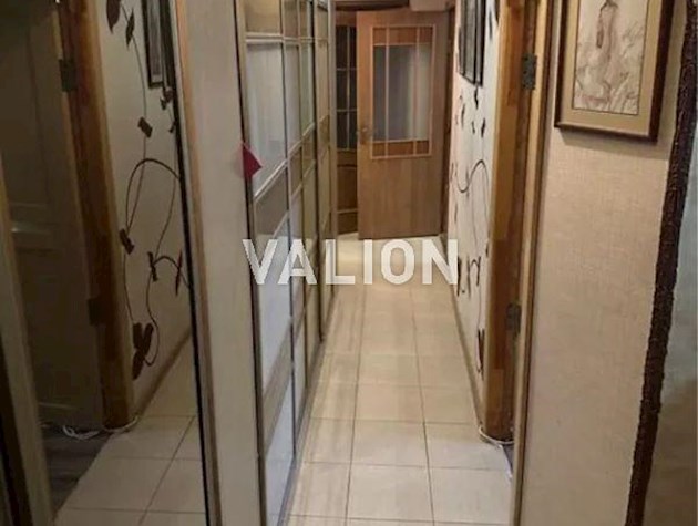 Продажа 3-к квартиры бульв. Жюля Верна 5/8