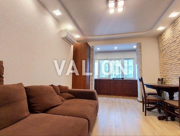 Продаж затишної 1к квартири з ремонтом в ЖК Династія за адресою м. Київ вул Липківського 37Б, Солом’янський район.