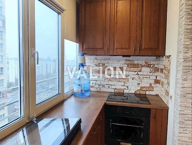 Продаж затишної 1к квартири з ремонтом в ЖК Династія за адресою м. Київ вул Липківського 37Б, Солом’янський район.