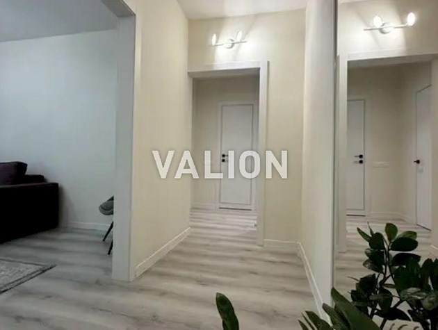 Продажа 3-к квартиры просп. Свободы 1/60