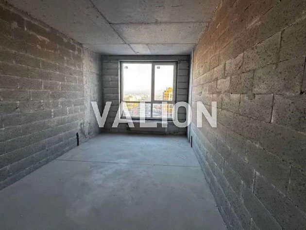 Продажа 3-к квартиры ул. Александра Олеся 4а