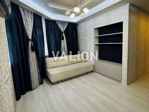 Продажа 2-к квартиры ул. Феодосийская 1а