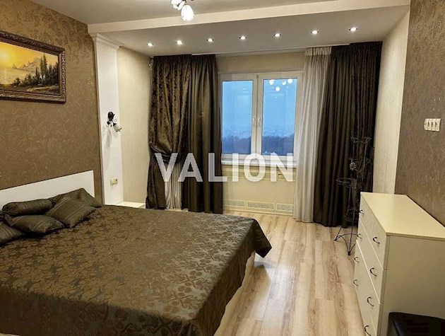 Продажа 2-к квартиры ул. Белицкая 18