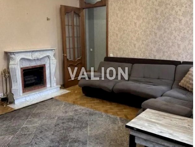 3к. квартира с ремонтом в сталинке, ул. Довнар -Запольского, 2/20