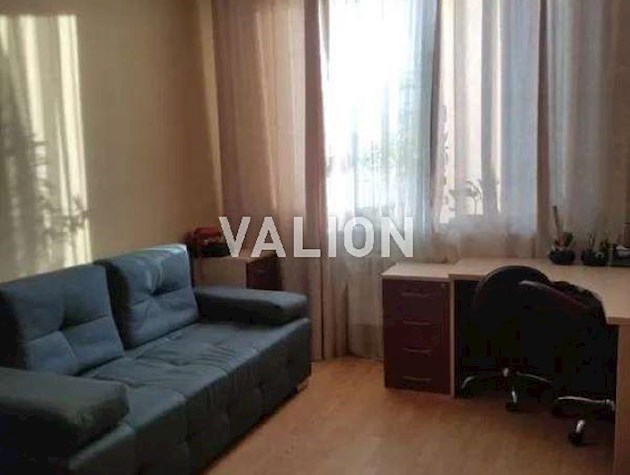 Продажа 4-к квартиры просп. Наука 30