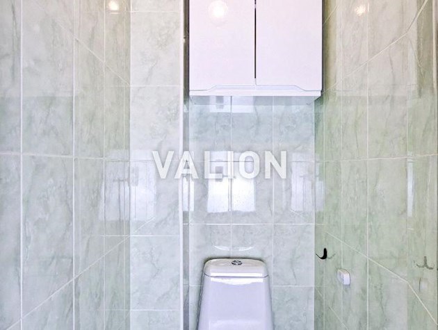 Продажа 1 комнатной квартиры, Дарницкий р-н, ул. Ялтинская 15.