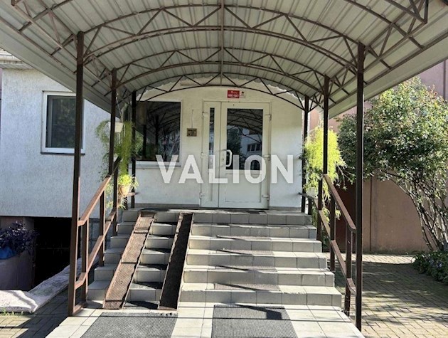 Продажа: 1-комнатная квартира по адресу: ул. Пчелки Елены, 2-Б