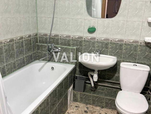 Продажа: 1-комнатная квартира по адресу: ул. Пчелки Елены, 2-Б