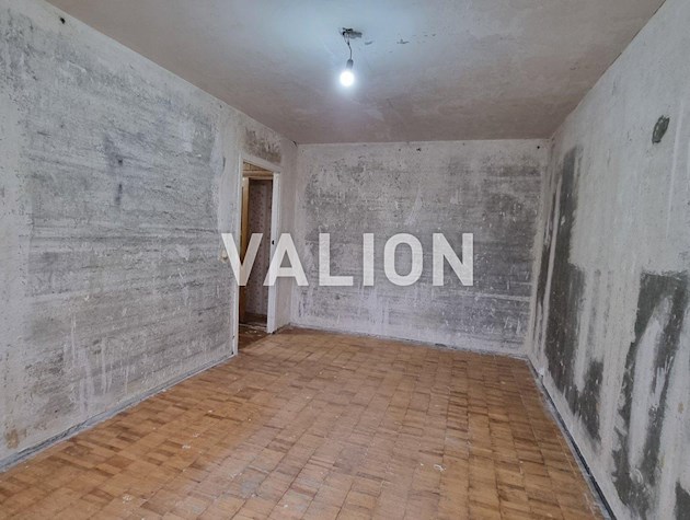 2-к квартира у озера, этаж 8 из 16. Супер локация — Радужная, 21