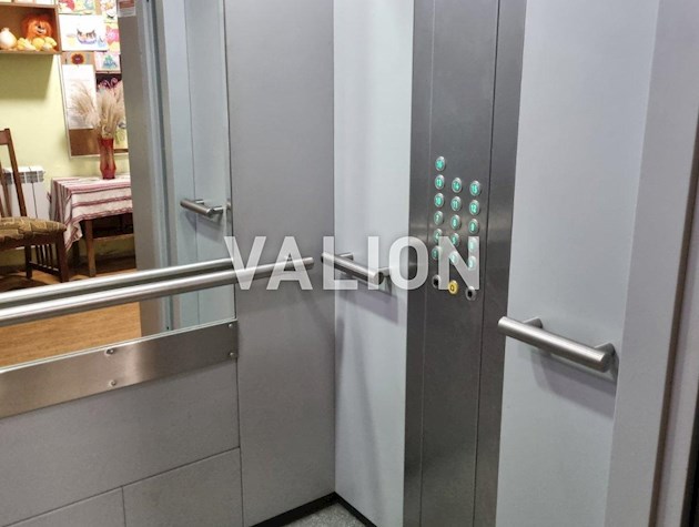 2-к квартира у озера, этаж 8 из 16. Супер локация — Радужная, 21