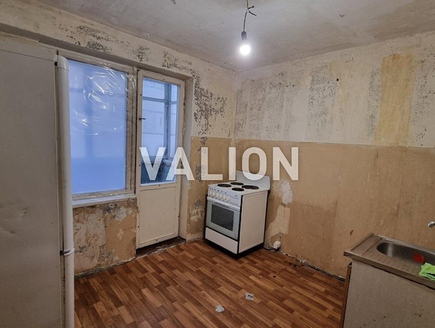 2-к квартира у озера, этаж 8 из 16. Супер локация — Радужная, 21