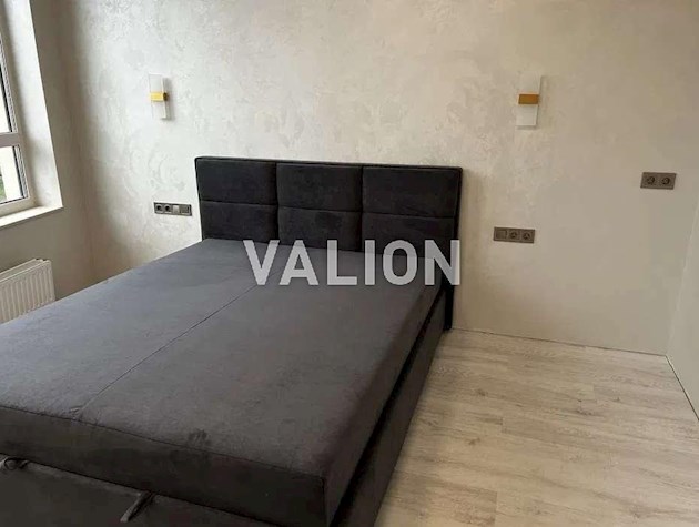 Продаж 1-к квартири вул. Дубищанська 8