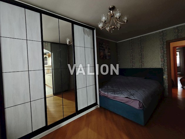 Продажа 3к квартиры 67.3 кв. м на бульв. Жюля Верна 9.