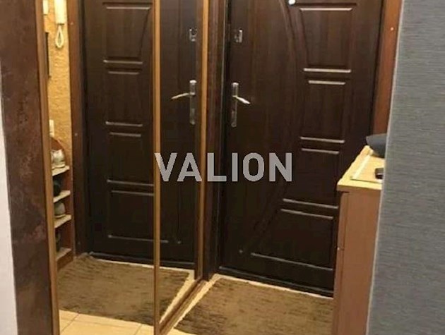 Продажа 3-к квартира Святошинский район Акдемгородок ул. Чернобыльская, 24/26