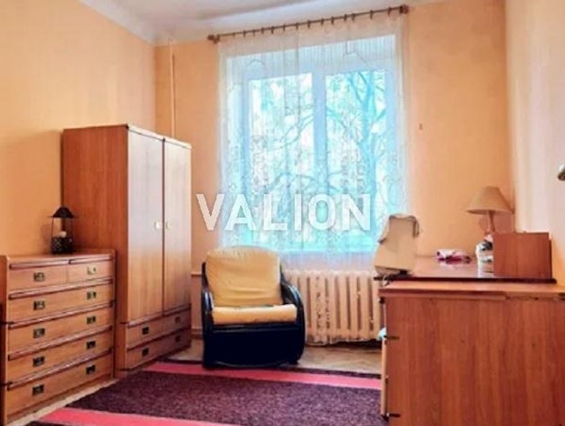 Продаж 3-х комнатної квартири. вул.Мицкевича 10 Соломянский район