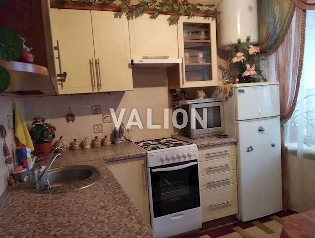 Продажа 1-к квартиры ул.Ушакова Николая 4 Святошинский район