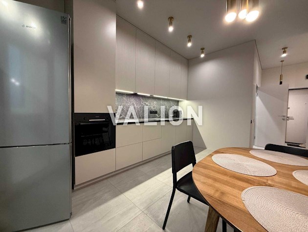 Продажа 1 комн. квартиры 53 кв.м., ЖК Manhatten City, пр.Берестейский 11