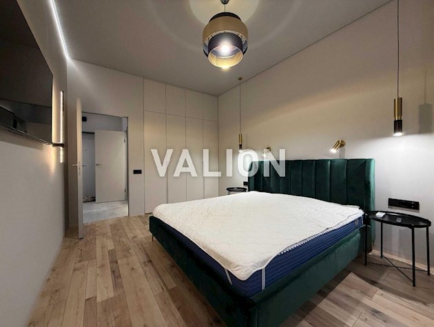 Продажа 1 комн. квартиры 53 кв.м., ЖК Manhatten City, пр.Берестейский 11