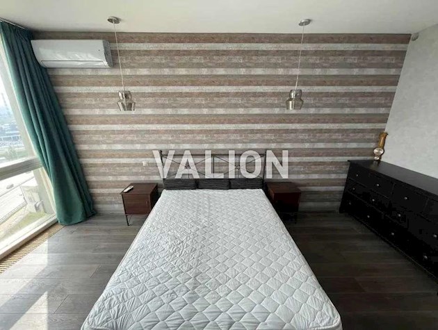 Продажа 2-к квартиры просп. Владимира Ивасюка 2д