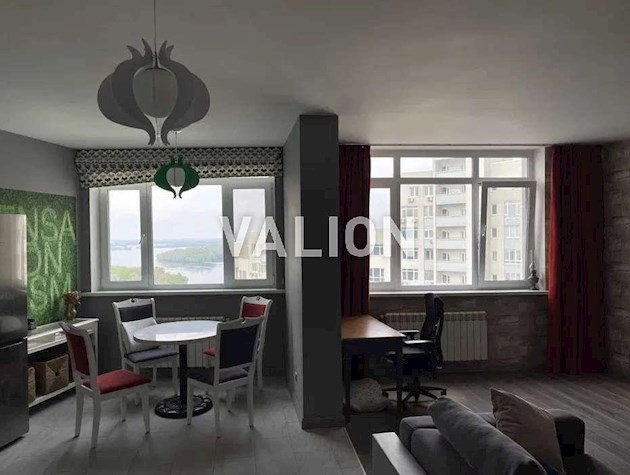 Продажа 2-к квартиры просп. Владимира Ивасюка 2д