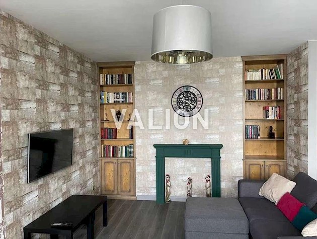 Продажа 2-к квартиры просп. Владимира Ивасюка 2д