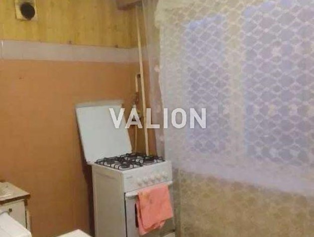 Продаж 2-к квартири вул. Салютна 27а