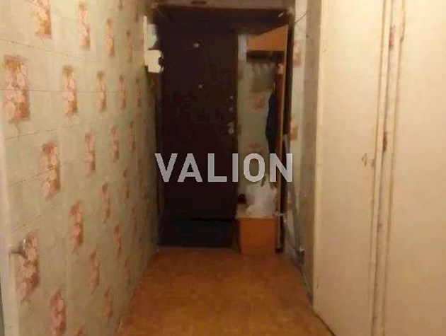 Продаж 2-к квартири вул. Салютна 27а