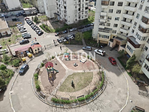 Продажа 2-комнатной квартиры 81м² просп.Николая Бажана, 24/1 Дарницкий район