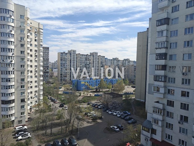 Продажа 2-комнатной квартиры 81м² просп.Николая Бажана, 24/1 Дарницкий район