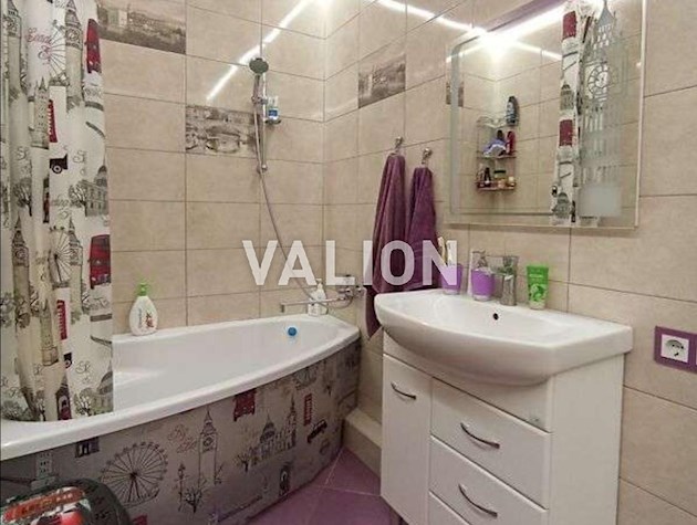 Продаж 1-к квартири бул. Ярослава Гашека 20