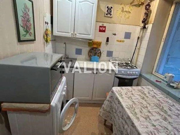 Продам 1-кімнатну квартиру Солом’янському районі вул. В. Липківського 15