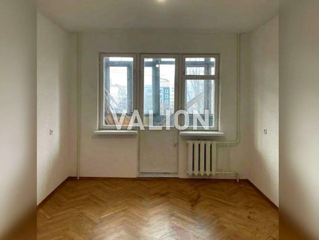 Продам 2 кімнатну квартиру в центрі на Пимоненка 12