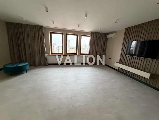 Продаж 4-к квартири вул. Юрія Іллєнка 83