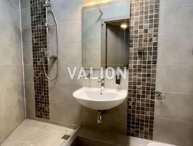 Продажа эксклюзивной 2-х уровневой 5-комнатной квартиры с зимним садом в самом центре и сердце Киева – на Подоле, ул. Нижний Вал 27/29, рядом с метро Контрактовая площадь в премиальном ЖК Подол прести