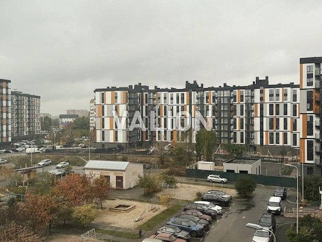 Продажа 2-комнатной квартиры с ремонтом в г. Вишневое, ул. Европейская, 34б