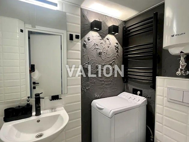 Высокорентабельная инвестиция! Продажа эксклюзивной 1-комнатной квартиры в самом центре и сердце Киева – на Подоле, ул. Нижний Вал 27/29, рядом с м.Контрактовая площадь в ЖК Подол престиж.